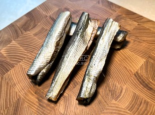 Гренки: Корюшка вяленая (тушка)