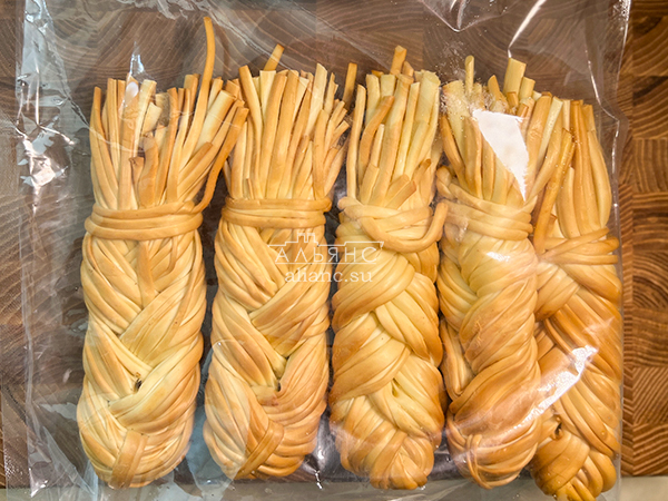 Сырный продукт ФЕРМЕРСКИЙ коса копченая в Братске