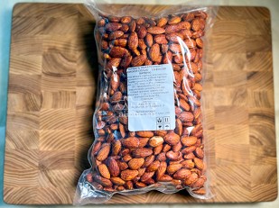 Мидии вяленые: Миндаль ж/с со вкусом 