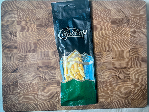 Сыр 60 гр ГОРНЫЙ СЫРОВАР (Бочонок копчёный) в Братске