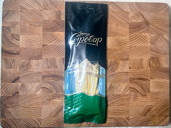 Сыр 60 гр ГОРНЫЙ СЫРОВАР (Нити копчёные) в Братске