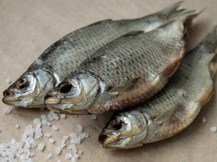 Вяленое мясо: Вобла астраханская ГОСТ с икрой